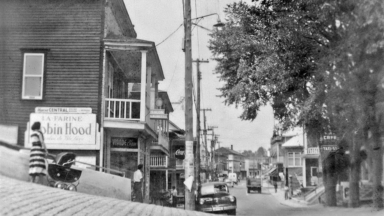 L'ancienne épicerie Marché Central près du pont de fer