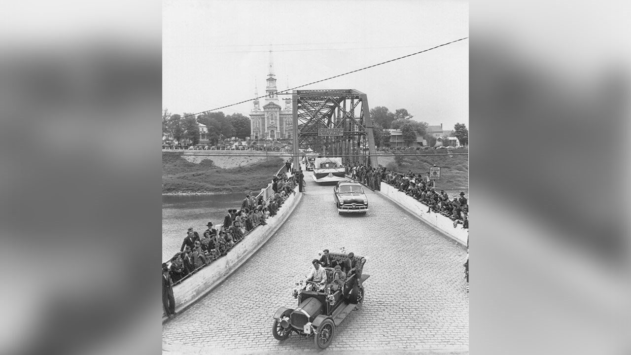 LA COMET, PREMIER TAXI MOTORISÉ DE SAINT-GEORGES
