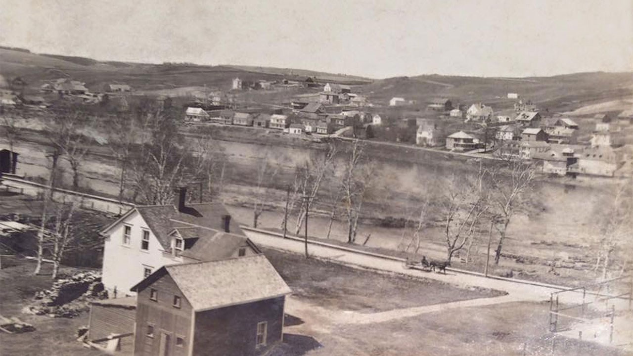 ANCIEN PRESBYTÈRE ANGLICAN À SAINT-GEORGES OUEST