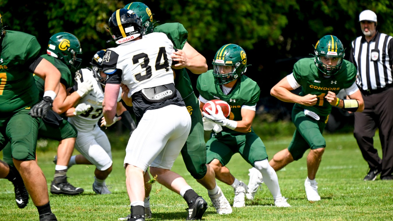 Les Condors football lancent leur saison avec une victoire