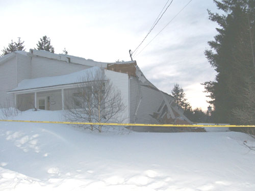 Une résidence ne résiste pas à la neige à Saint-Georges