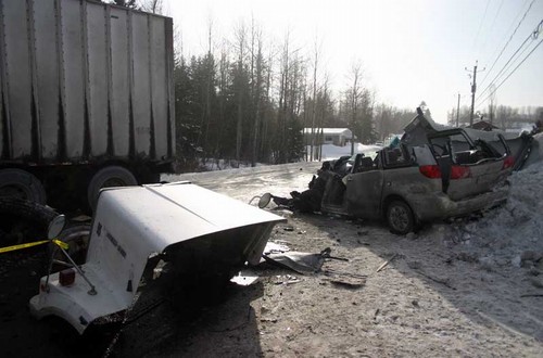 Ce camion a fait une mise en portefeuille devant la même résidence que se trouvait le policier Poulin. 
