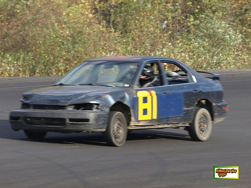 Faites place aux kamikazes à  l’Autodrome Chaudière