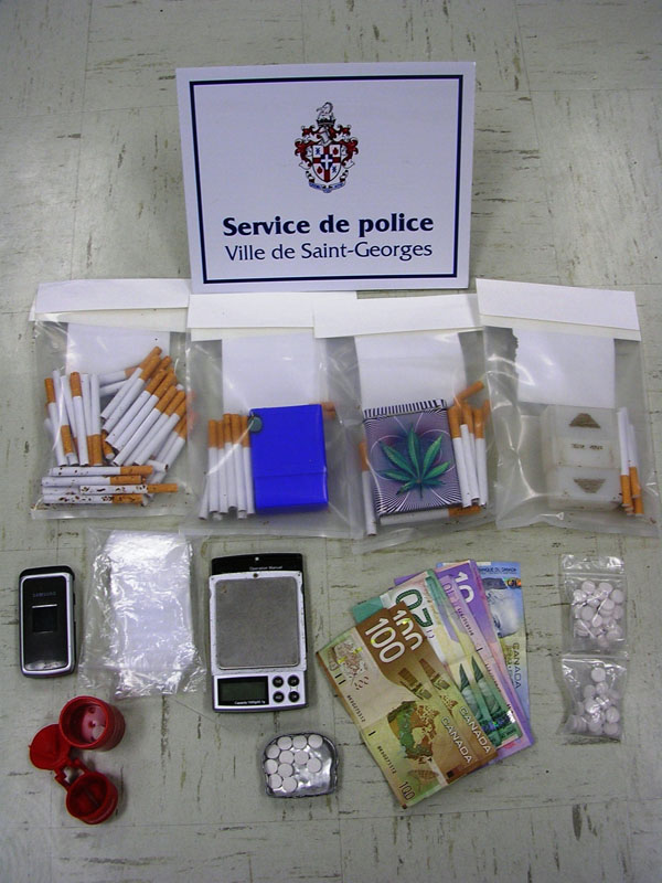 Perquisition de stupéfiants et de cigarettes de contrebande à Saint-Georges