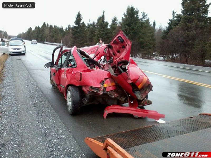 Une violente sortie de route à Saint-Joseph