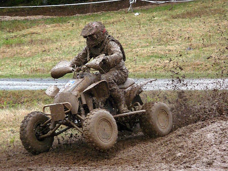 Endurocross sous la pluie à Saint-Benoît