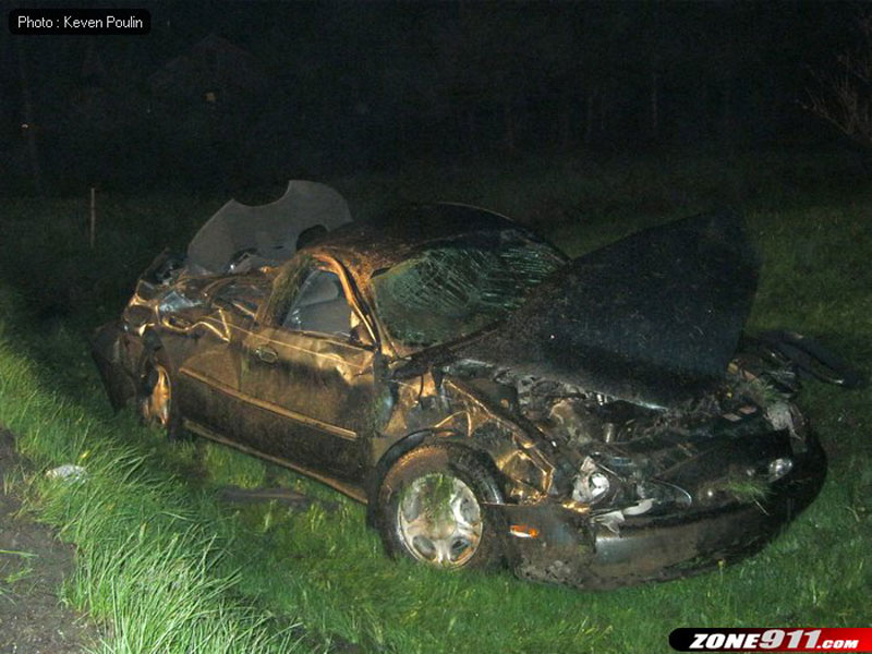 Un jeune automobiliste grièvement blessé à Saint-Zacharie