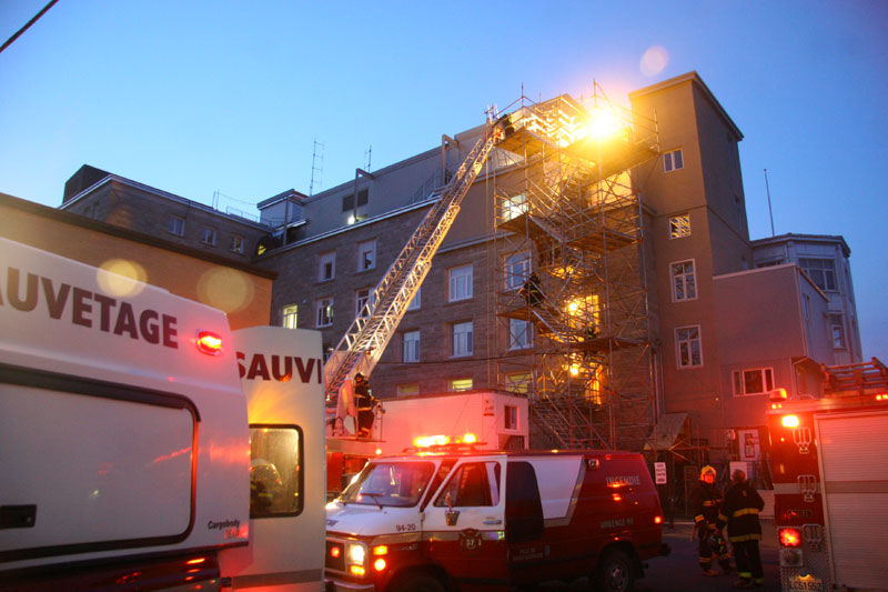 La fumée a causé bien des tracas à l'Hôpital de Saint-Georges