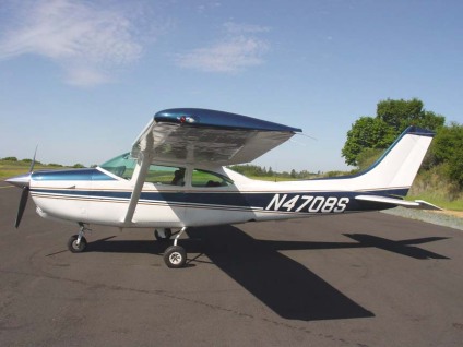 Un avion s'écrase près de l'aéroport de Saint-Frédéric