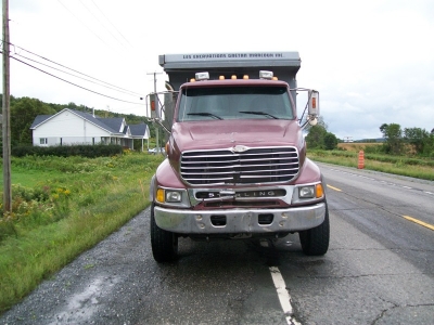 Accident camion cube Sainte-Marie