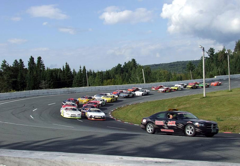 Showdown Canada vs États-Unis : Une confrontation attendue à l’Autodrome Chaudière
