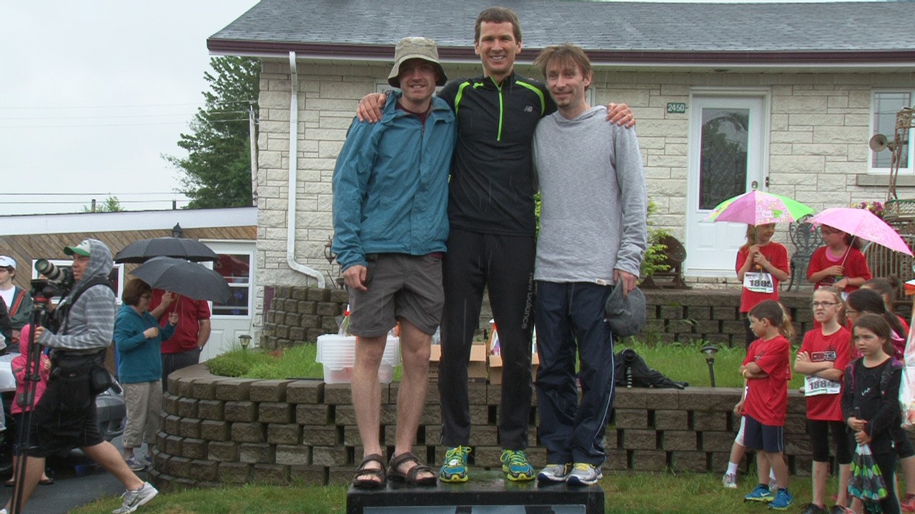 Les 3 premières places pour le 21,1Km (Hommes): 3- Guillaume Roy (St-Prosper), 2- Martin Rousseau (Lac Beauport), 1- Louis-Philippe Garnier (Montréal)