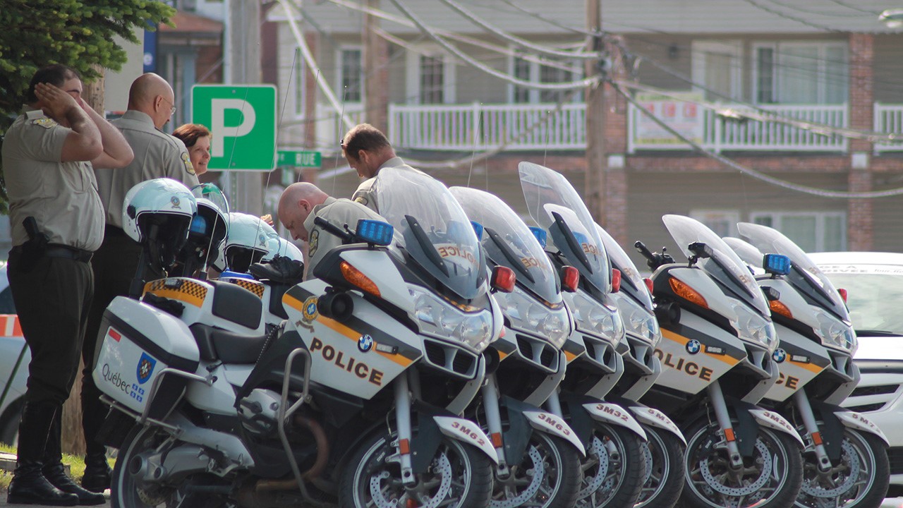 La SQ réalise une opération pour contrer la pollution du bruit des motos 