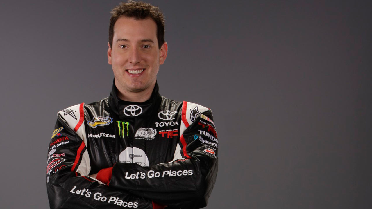 Kyle Busch coureur de la populaire série Nascar.