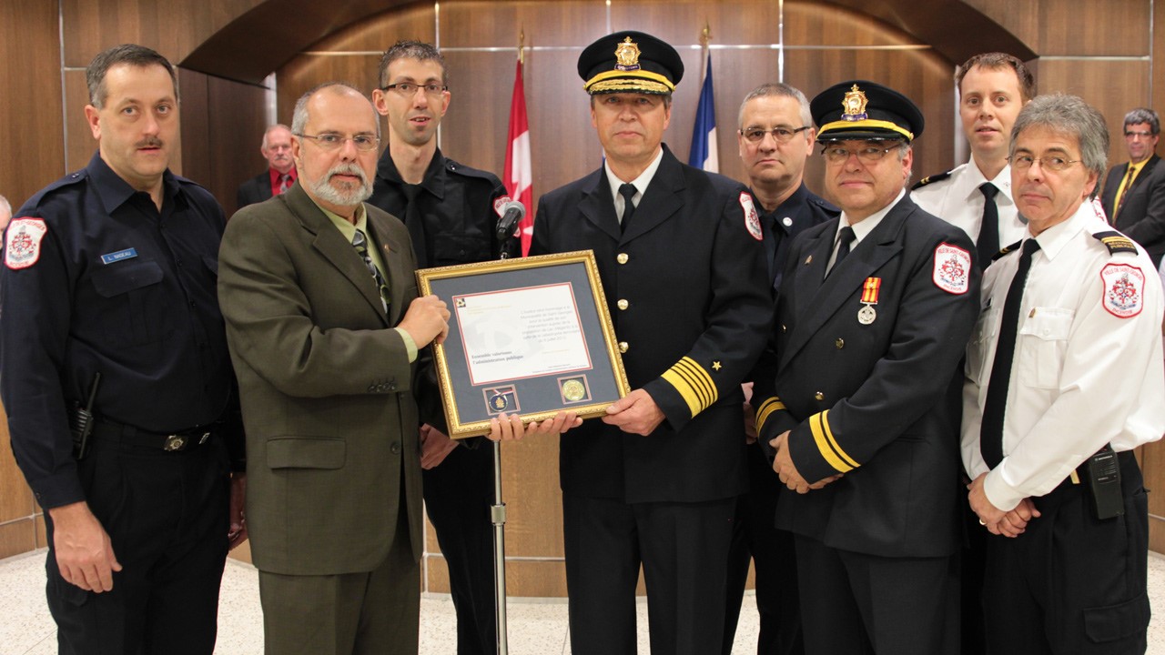 Le Conseil municipal souligne le travail qu'ont effectué les pompiers de Ville Saint-Georges lors des événements survenus le 6 juillet dernier à Lac-Mégantic.