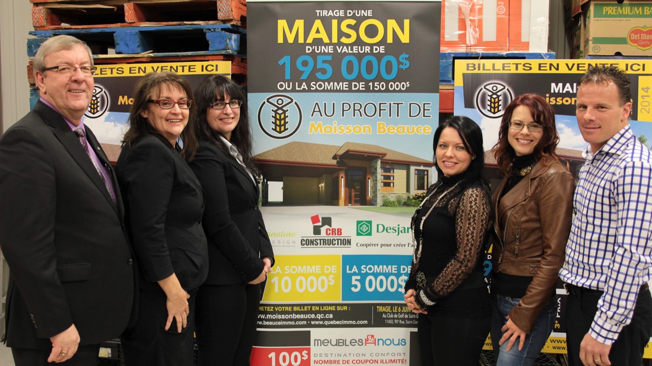La banque alimentaire Moisson Beauce, en collaboration avec ses partenaires, a procédé hier au lancement de la vente de billets pour la Maison Moisson Beauce 2014.