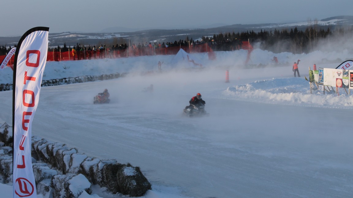 Jason Lavallée remporte le Grand Prix CFMOTO dans la catégorie « Pro Champ »