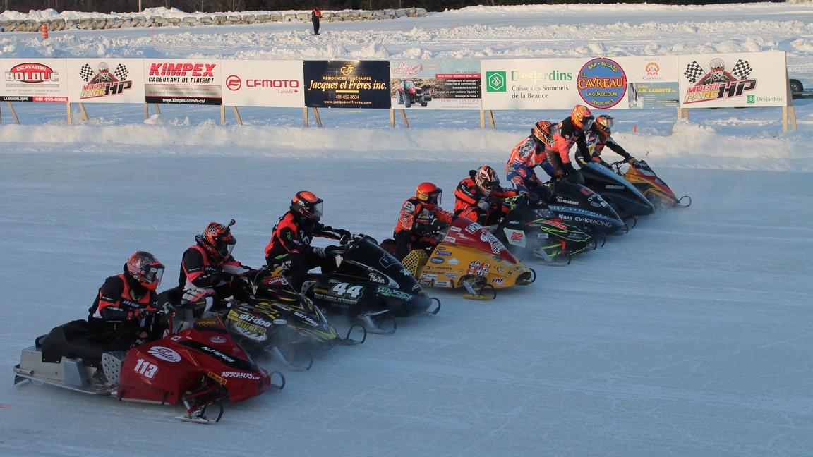 Jason Lavallée remporte le Grand Prix CFMOTO dans la catégorie « Pro Champ »