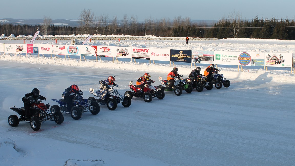 Jason Lavallée remporte le Grand Prix CFMOTO dans la catégorie « Pro Champ »