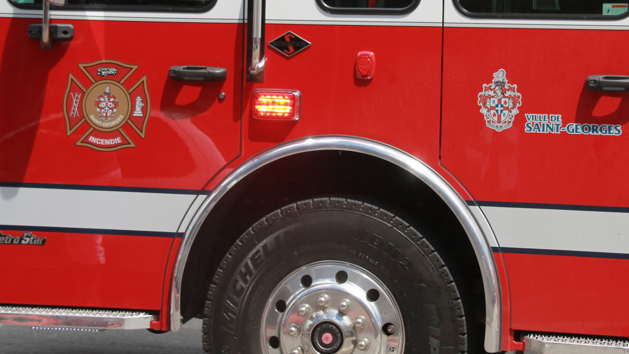 Des pompiers sauvent la vie d’une dame à Saint-Georges