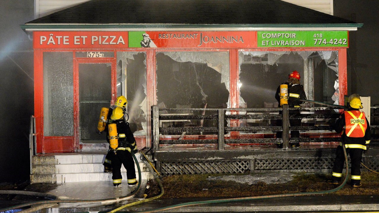 Le restaurant Joannina de Beauceville détruit par les flammes
