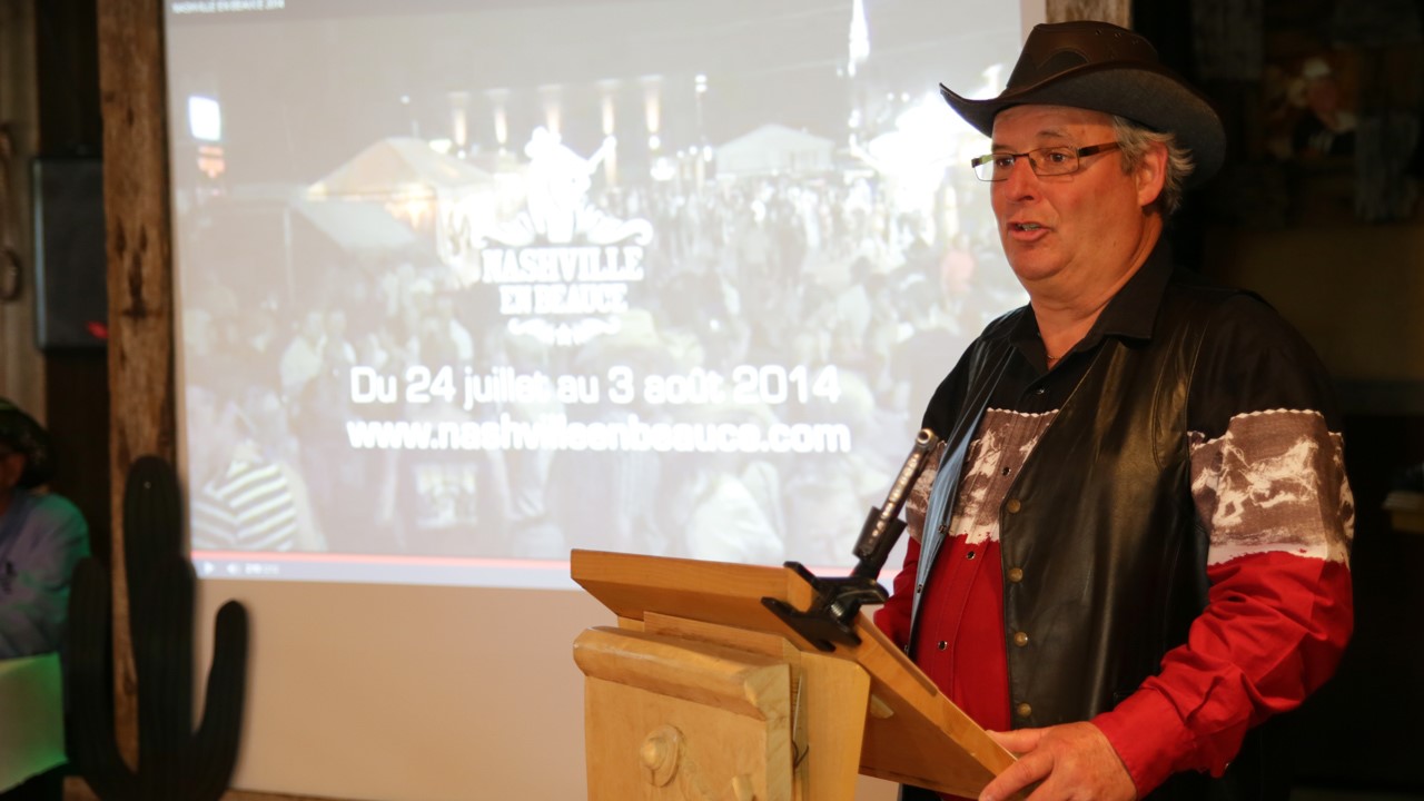 Le maire de Saint-Prosper, Richard Couet, a clairement affiché ses couleurs!