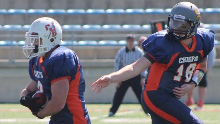 James Goulet (#18) et Tommy Boulet ont uni leurs efforts pour venir à bout des Rebelles de Québec