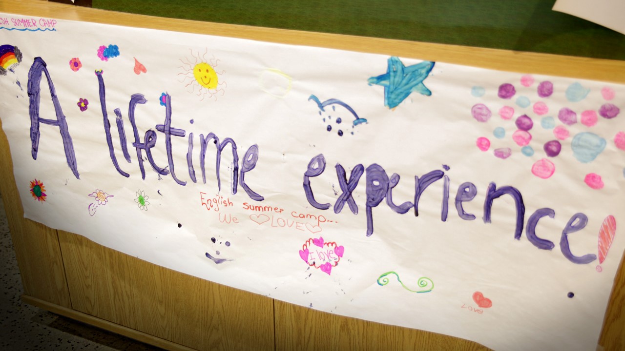 Depuis plus de 30 ans, l’« English Summer Camp » offre une expérience unique d’apprentissage de la langue seconde aux enfants âgés de 5 ans à 14 ans.