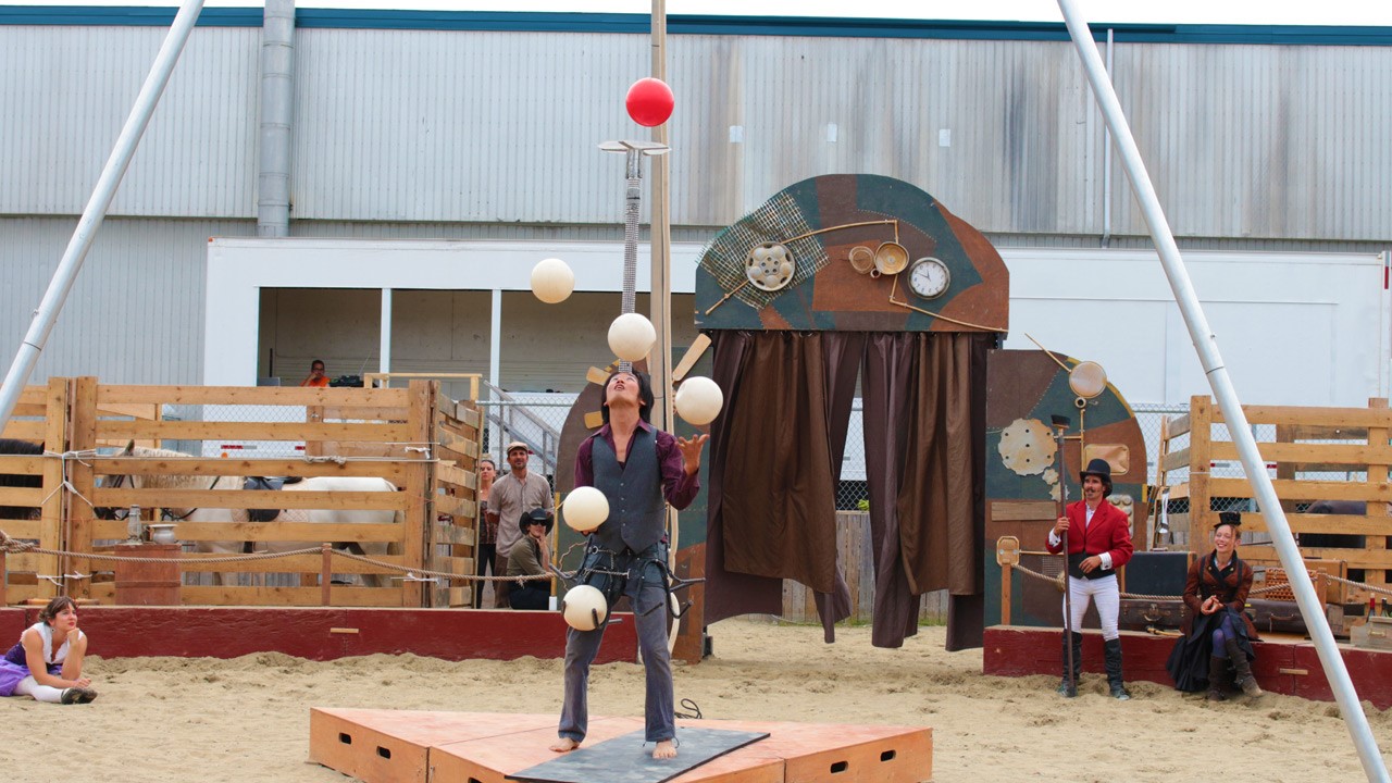 Le cirque équestre «La Luna Cabarella» était de passage à Nashville en Beauce samedi dernier.