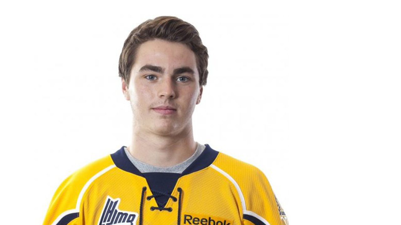 Dylan Labbé chaussera aussi les patins avec les jeunes hockeyeurs de l'École de hockey Évolution.