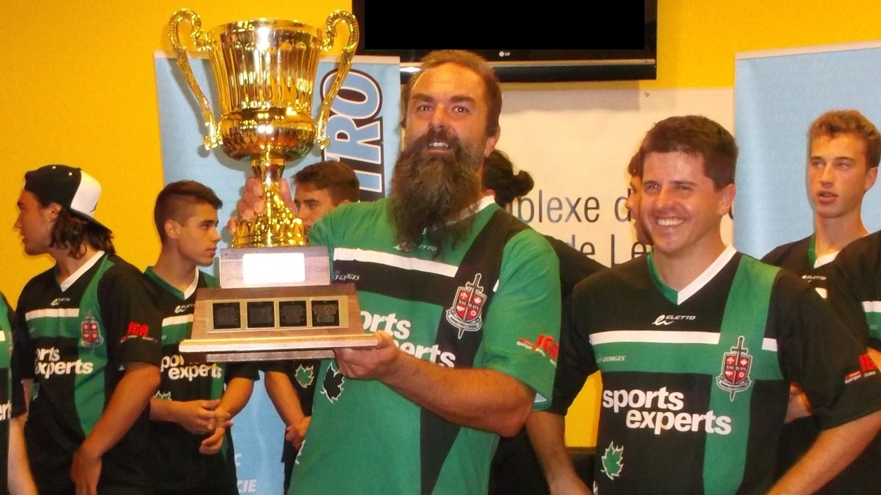 L’équipe de soccer l’Ascalon Senior A Masculin remporte la finale