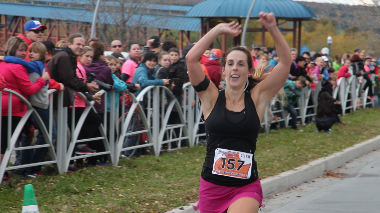 Rémy Guérin et Ann-Gabrielle Carette remportent le marathon de la Beaucerun