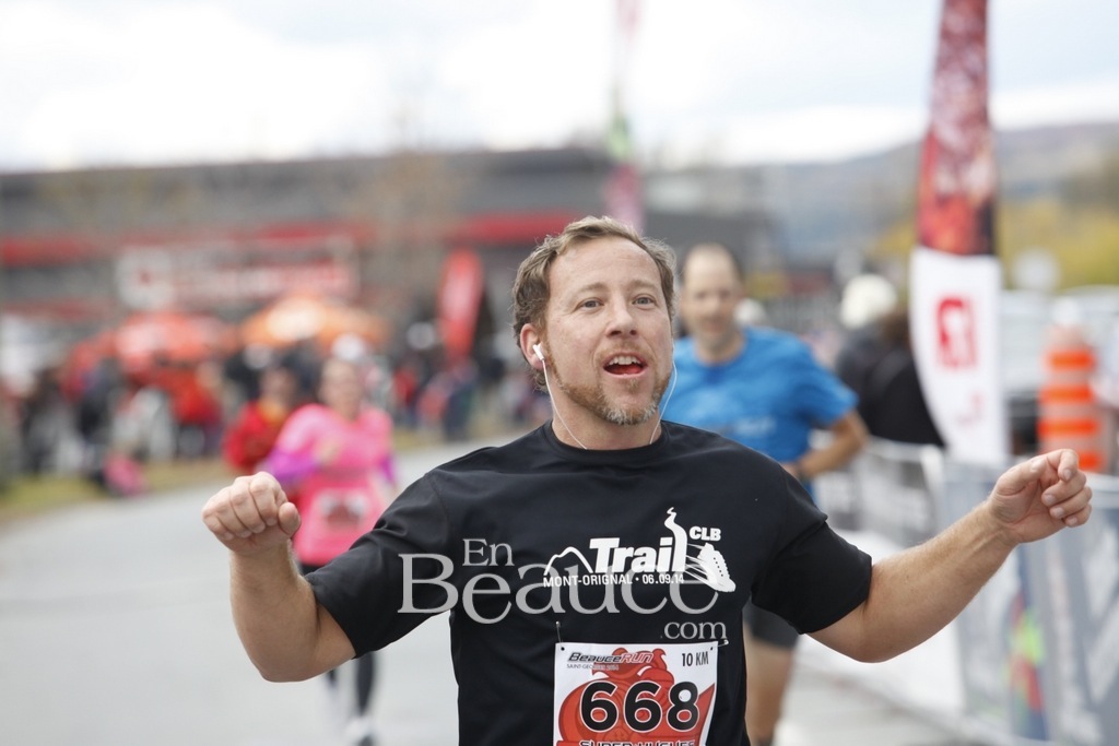 Photoreportage la Beaucerun 2014: L'arrivée en 525 clichés