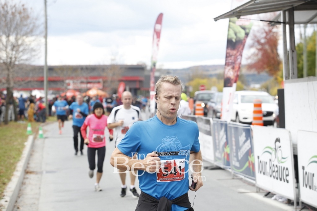 Photoreportage la Beaucerun 2014: L'arrivée en 525 clichés