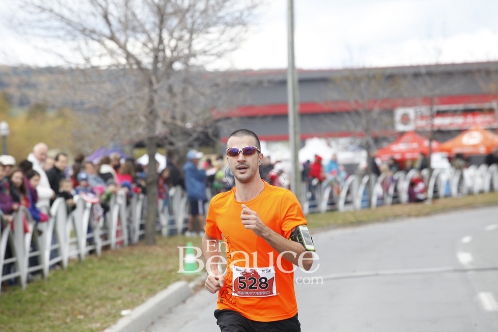 Photoreportage la Beaucerun 2014: L'arrivée en 525 clichés