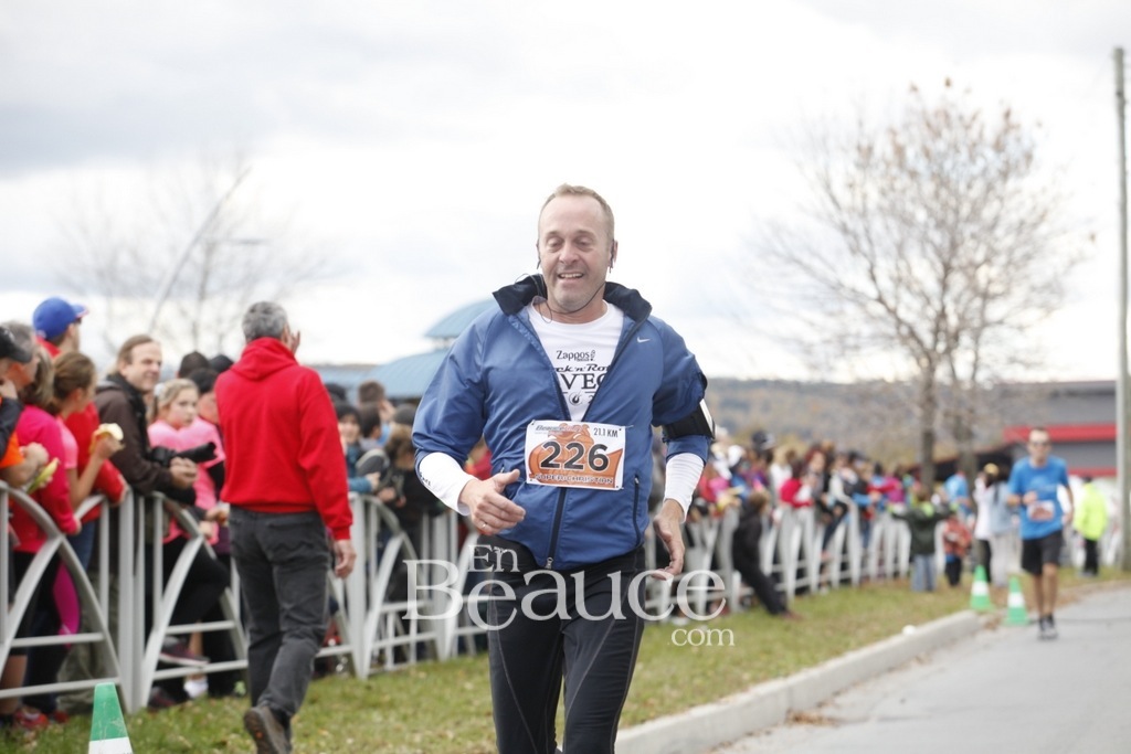 Photoreportage la Beaucerun 2014: L'arrivée en 525 clichés