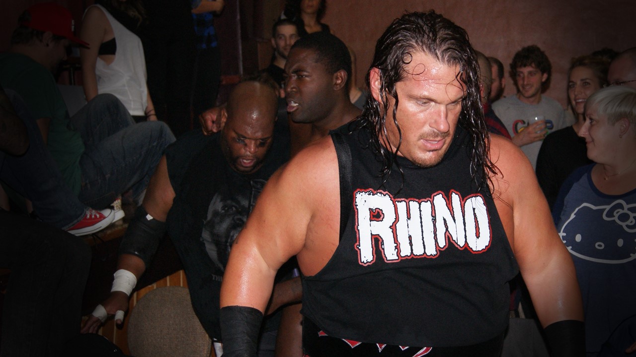 Rhino, ancien champion du monde de l'ECW était de passage à la NSPW le 11 octobre dernier.