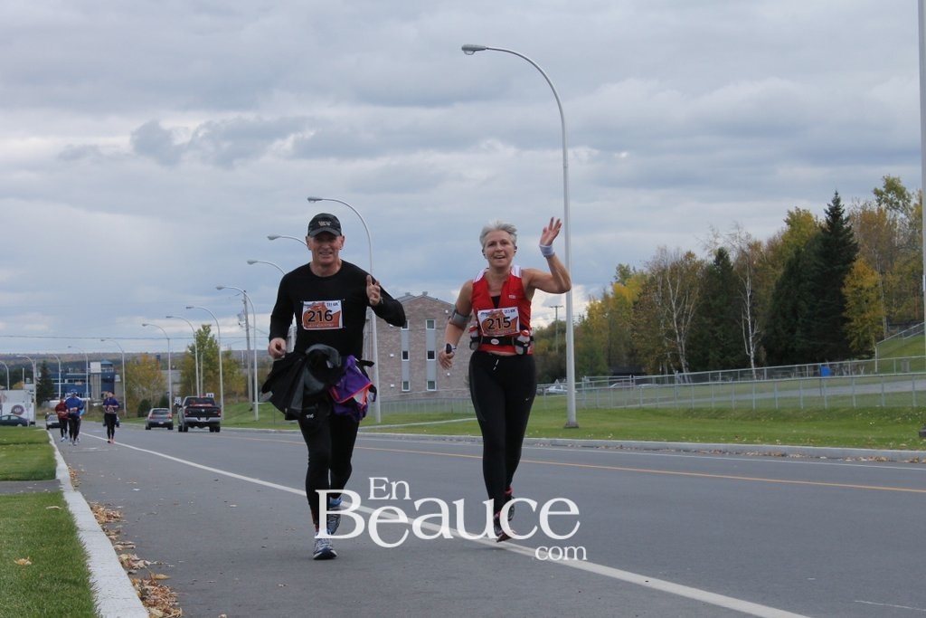 Photoreportage la Beaucerun 2014: Le Départ 325 clichés