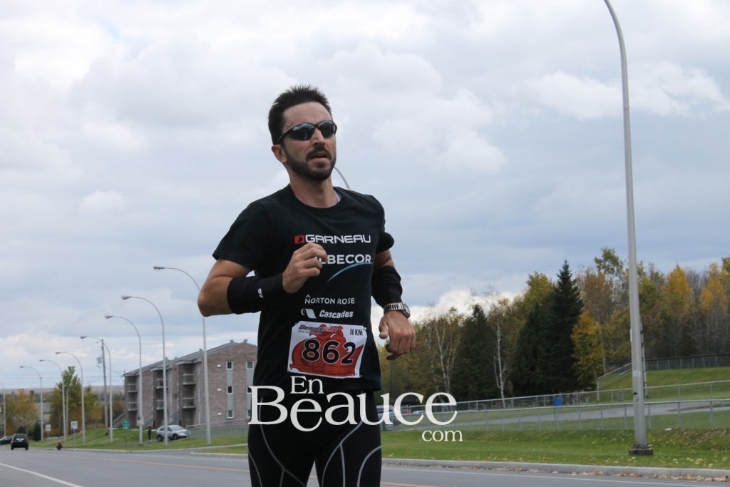 Photoreportage la Beaucerun 2014: Le Départ 325 clichés
