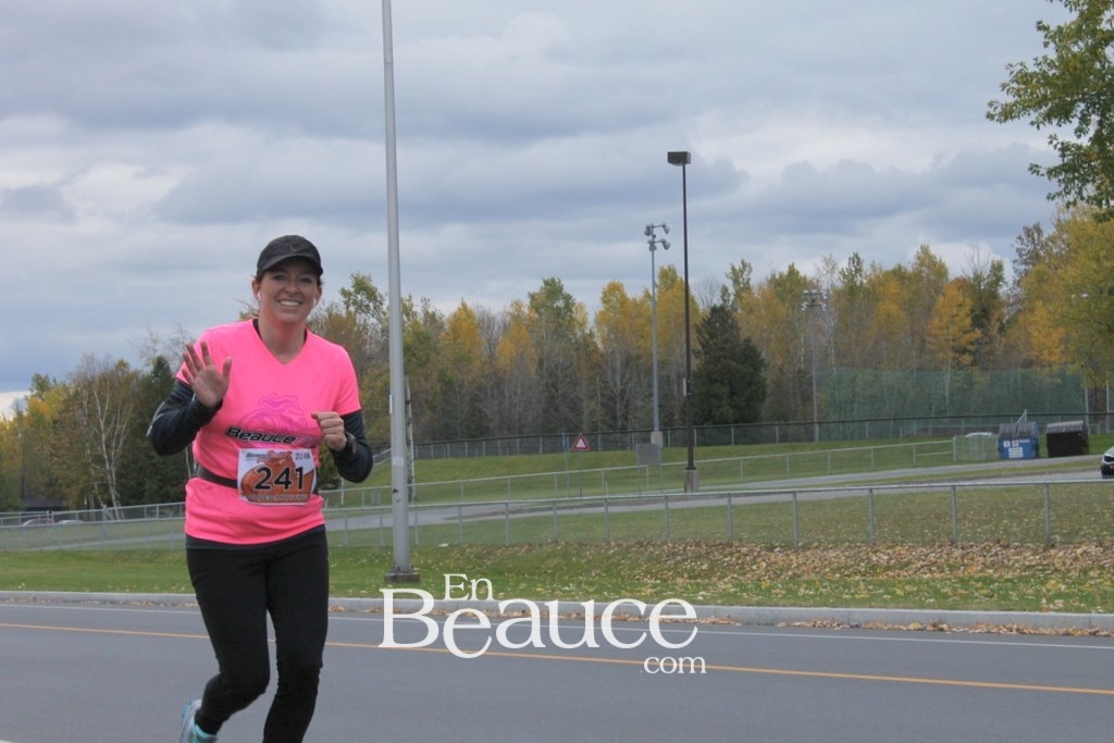 Photoreportage la Beaucerun 2014: Le Départ 325 clichés