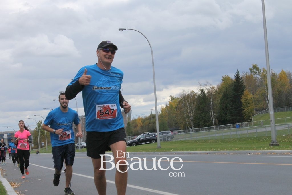 Photoreportage la Beaucerun 2014: Le Départ 325 clichés