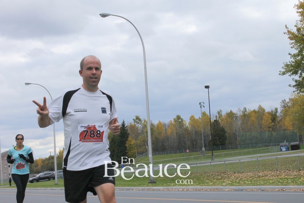Photoreportage la Beaucerun 2014: Le Départ 325 clichés