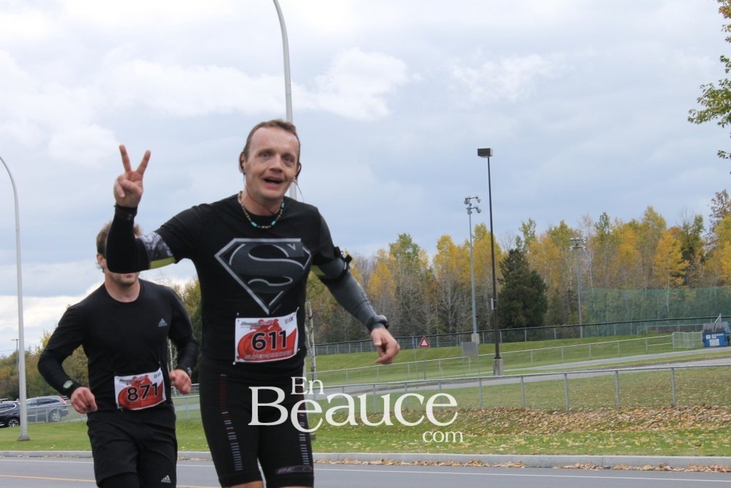 Photoreportage la Beaucerun 2014: Le Départ 325 clichés