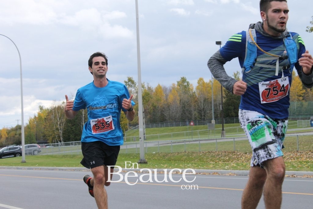 Photoreportage la Beaucerun 2014: Le Départ 325 clichés