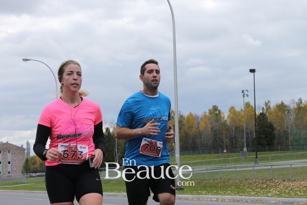 Photoreportage la Beaucerun 2014: Le Départ 325 clichés