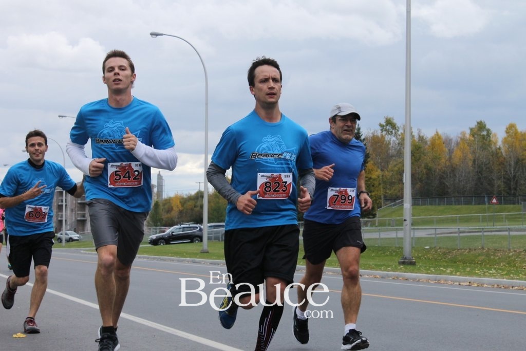 Photoreportage la Beaucerun 2014: Le Départ 325 clichés
