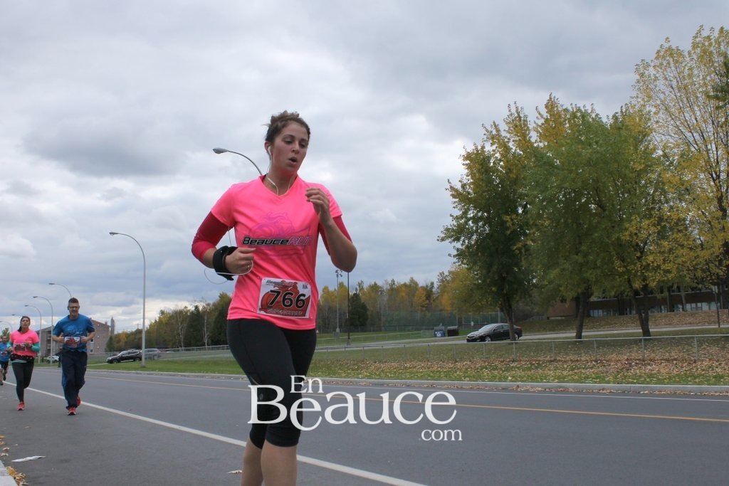 Photoreportage la Beaucerun 2014: Le Départ 325 clichés