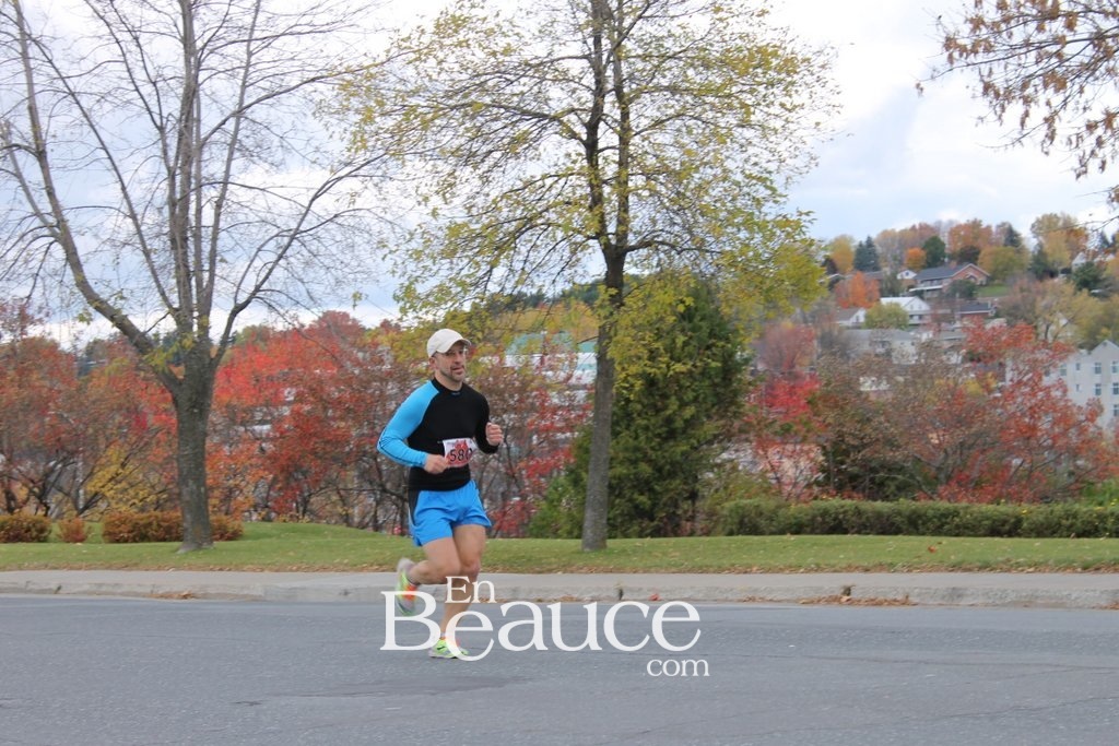 Photoreportage la Beaucerun 2014: Le Départ 325 clichés