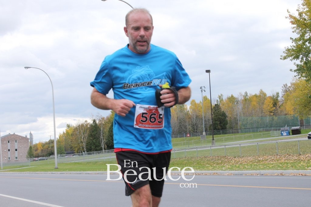 Photoreportage la Beaucerun 2014: Le Départ 325 clichés