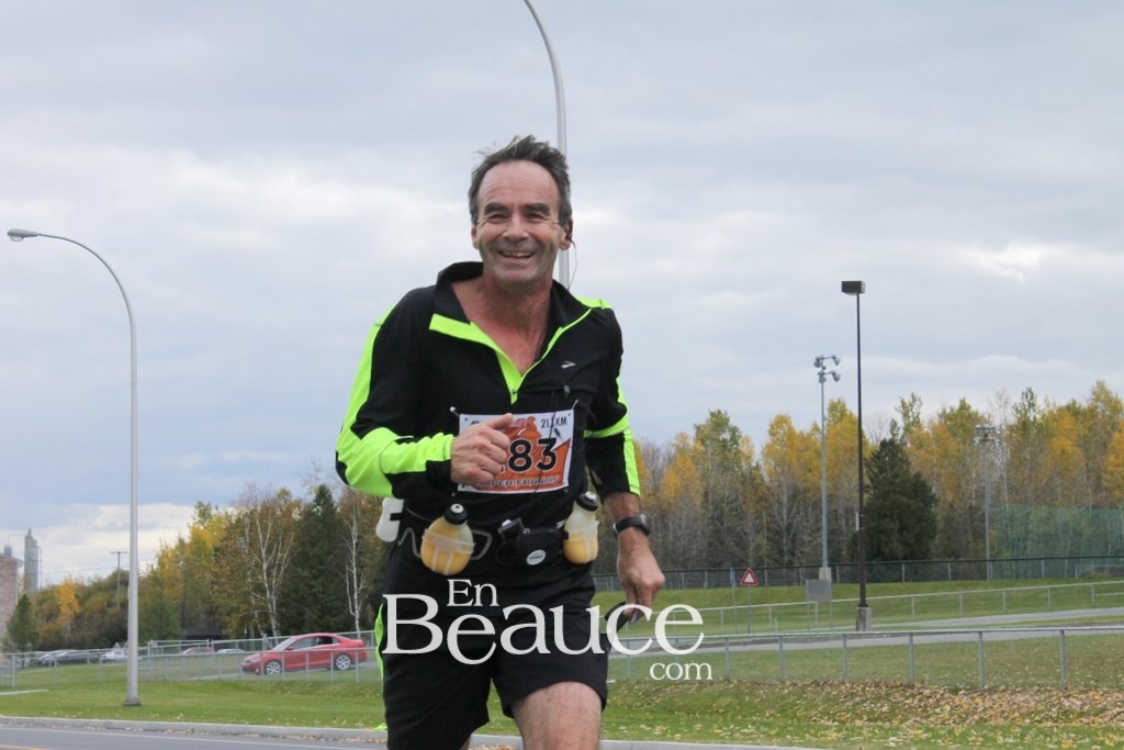 Photoreportage la Beaucerun 2014: Le Départ 325 clichés